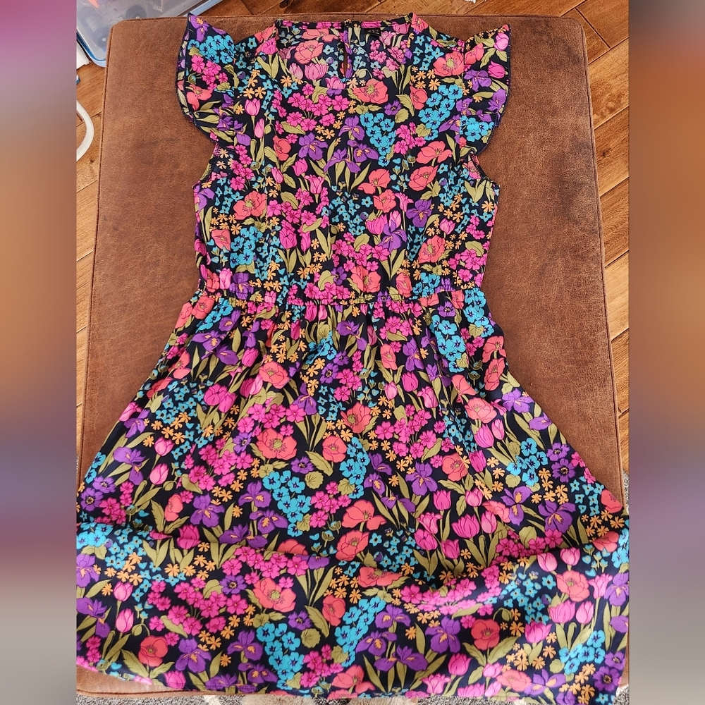 Shein Floral Print Dress with Ruffled Sleeves